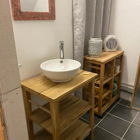 Apartmán Studio Confortable A 30 M² Avec Jardin
